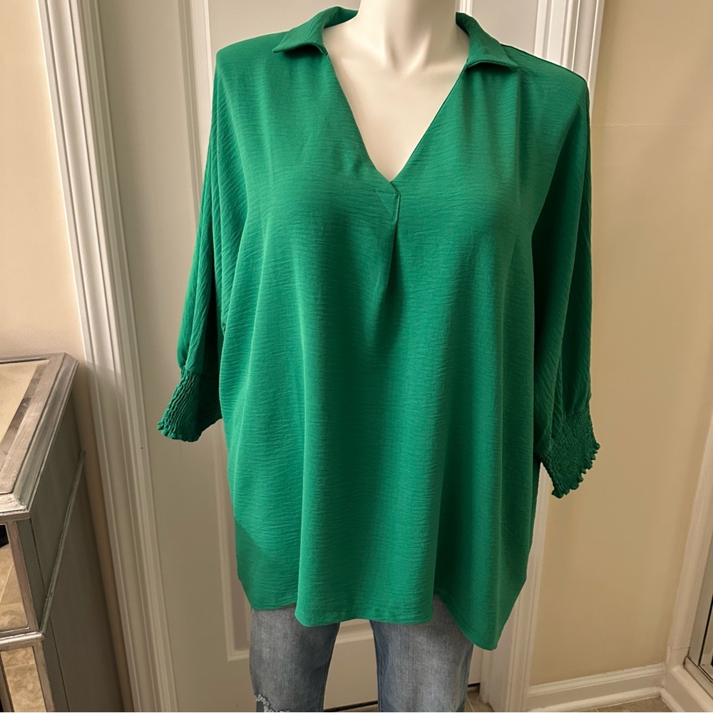 *New with Tags* Dokotoo brand oversized top. Size 2X blouse.  Green top. Flowy. - Picture 3 of 9